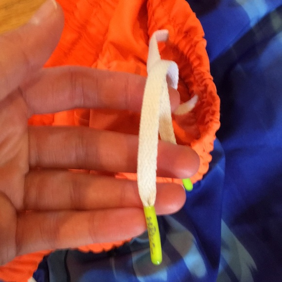 Under Armour Orange and Blue Workout Shorts XS - Picture 5 of 5